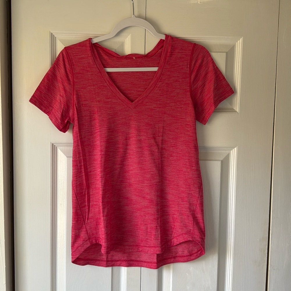 Lululemon Pink T-Shirt, Size 4